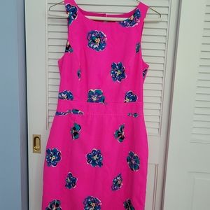 Lilly Pulitzer bright sleeveless A line dress with cutout back and gold zipper.